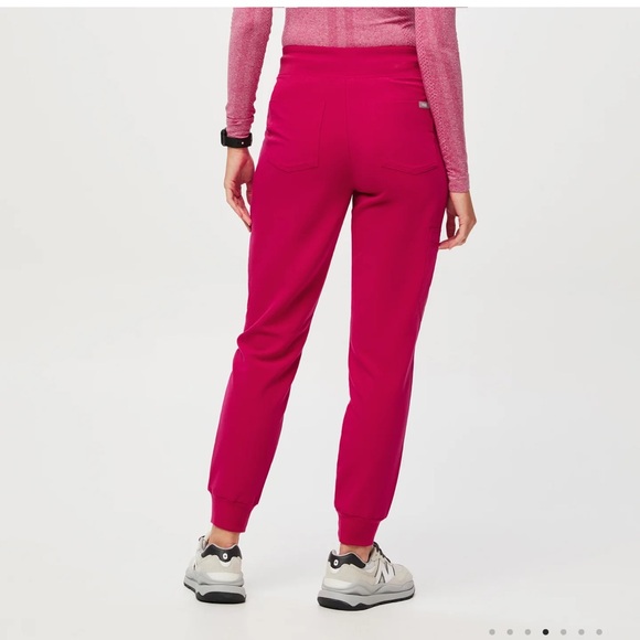 Large Ultra Rose Figs Women’s Scrub Pants - Picture 4 of 4